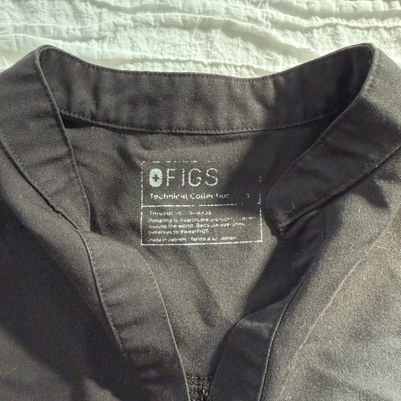 Figs Rafaela Oversized Scrub Top - Picture 3 of 3